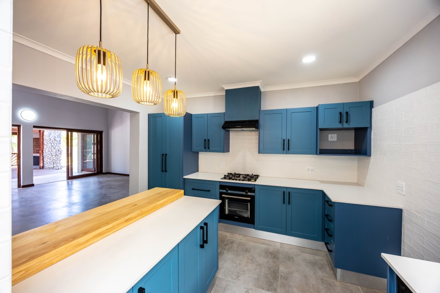 4 Bedroom Property for Sale in Blue Bend Eastern Cape